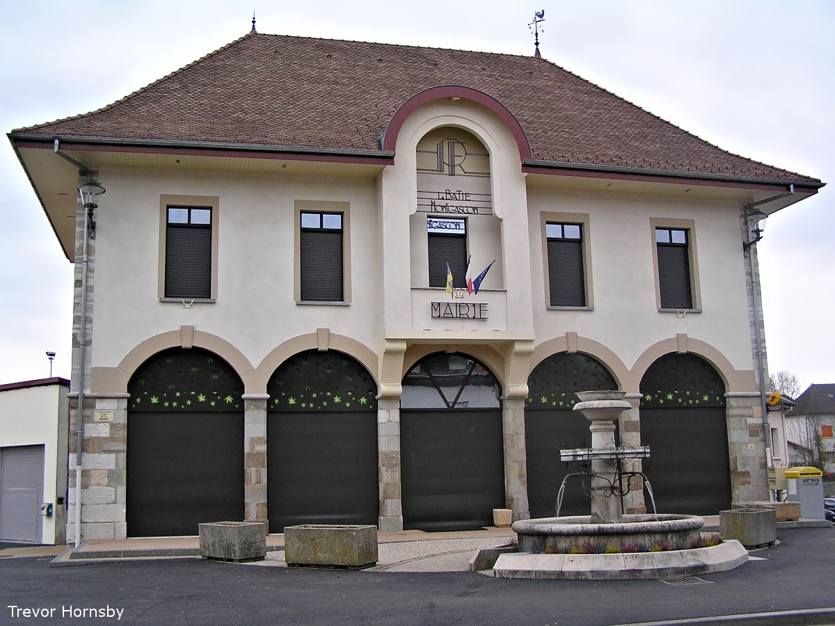 GARAGE DU REPLAT LA BATIE MONTGASCON